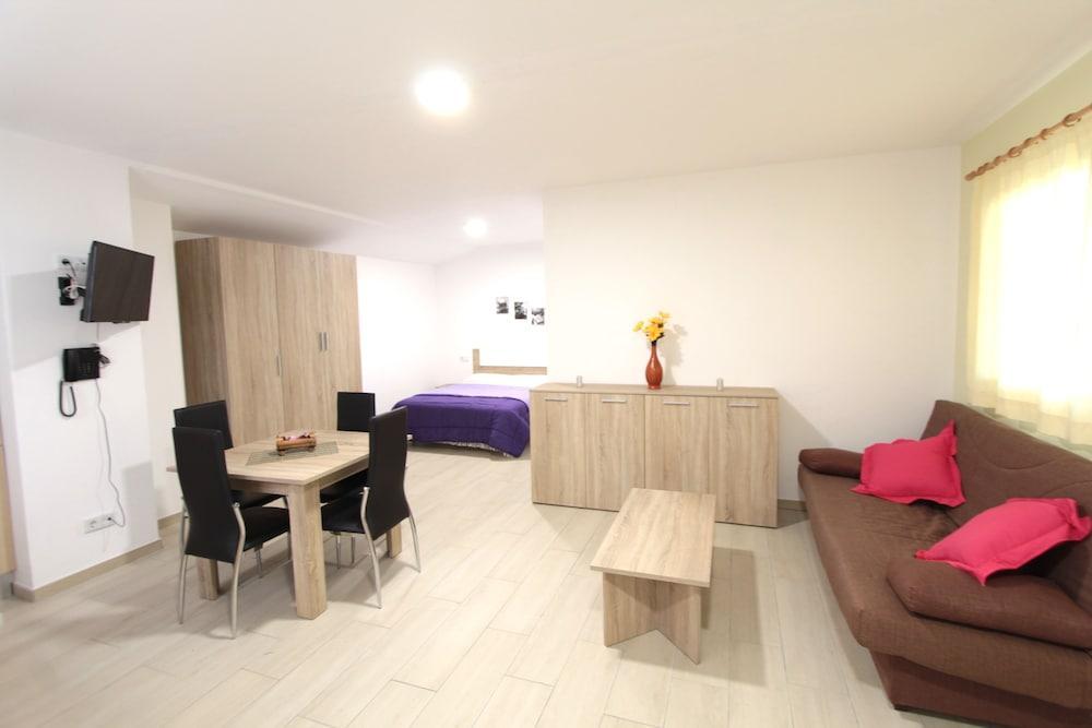 Apartamentos Giuliano Empuriabrava Exteriér fotografie