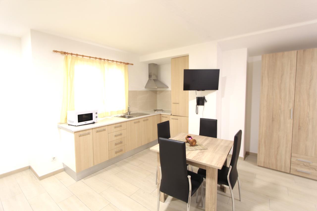 Apartamentos Giuliano Empuriabrava Exteriér fotografie