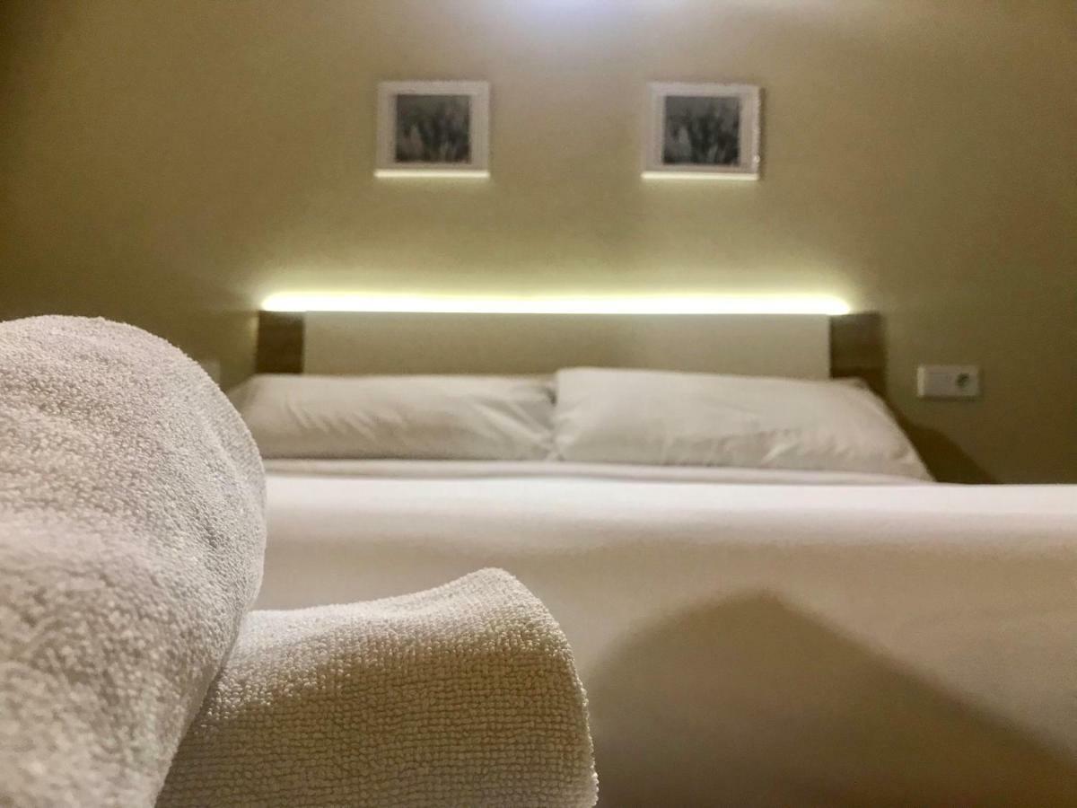 Apartamentos Giuliano Empuriabrava Exteriér fotografie